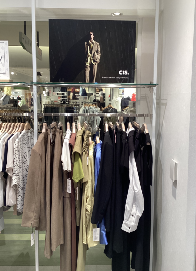  【スーツスクエア アミュプラザ長崎 新館3F】　CIS.新作！人気商品をご紹介♪