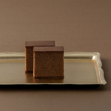 明治時代より伝わる しっとりと濃厚な味わい「チョコラーテ」