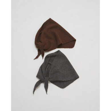 ふんわりと柔らかな肌触りが魅力のニットスカーフ✨️