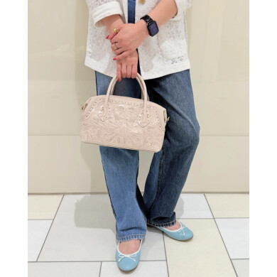 定番のカービングシリーズより"Vanessa"のご紹介✨️