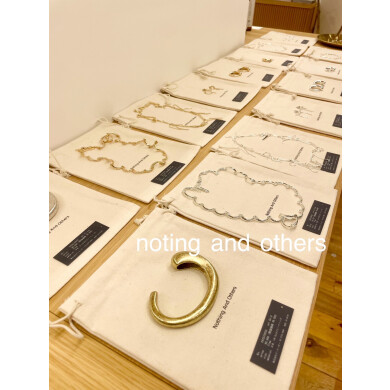 個性的で目を惹くアクセサリーが多数入荷💍✨