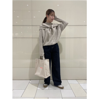 大人の遊び心溢れるトレンドニット✨