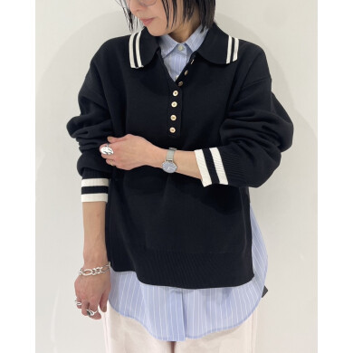 襟と袖のラインが魅力のポロニット✨
