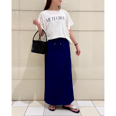 女性らしいフレアスリーブTシャツ✨
