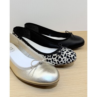 定番人気のバレエシューズが再入荷しました🥿✨