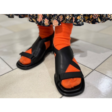 【UNITED NUDE】Tara Rei Lo