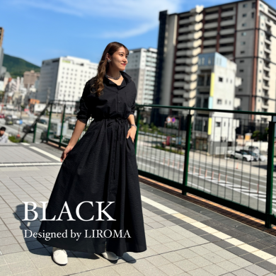 ふわっと風をまとう、夏のブラックワンピース登場