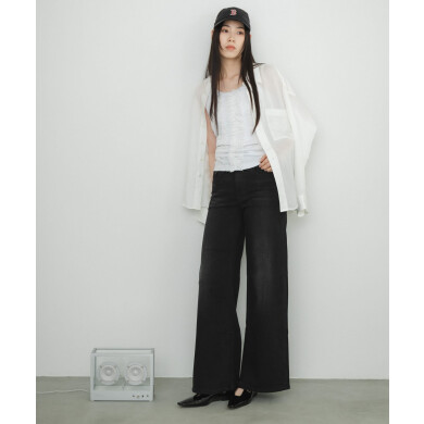 LEVI’S EXCLUSIVE 728 HR WIDELEG