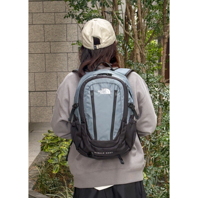 定番のデイパックから新色登場‼︎