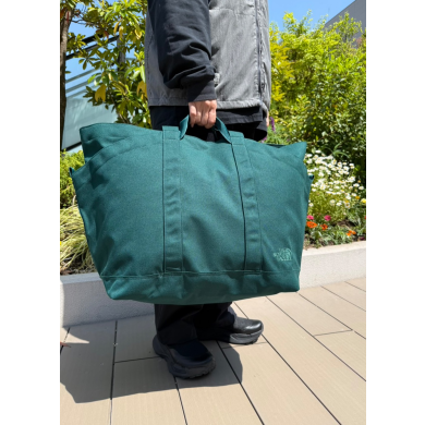 新作トートバックのご紹介です！