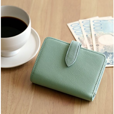 12/21(日)は最強開運日✨ 開運に寄り添うLIBのお財布特集