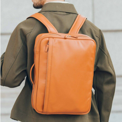 本革バックパックのご紹介