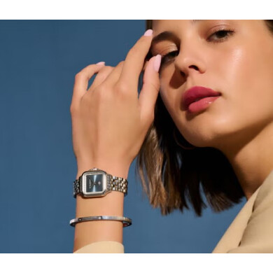 【Olivia Burton｜オリビアバートン】上品なスクエアウォッチ