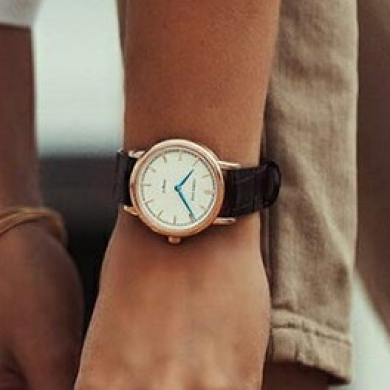 【Corniche /コーニッシュ】立体感溢れるウォッチ