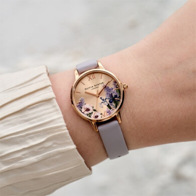 手元に花園を🌸【OLIVIA BURTON】