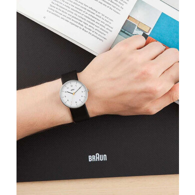 【BRAUN|ブラウン】入試にも!視認性抜群シンプルウォッチ