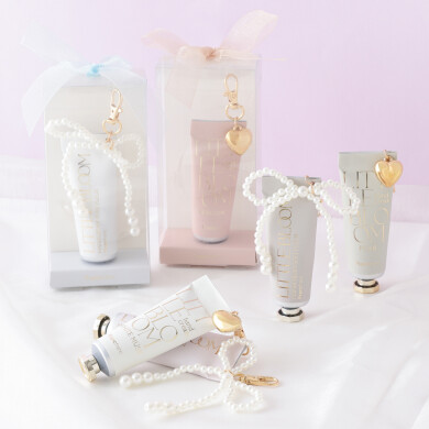 【NEW】ゆれるチャームに心ときめく ハンドクリーム