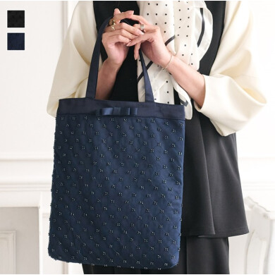 【セレモニーに】 卒入園・結婚式に大活躍。ビーズが上品なA4サブバッグ