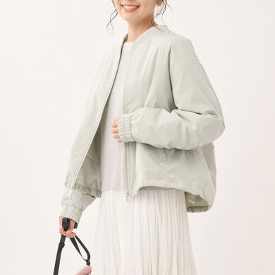 春を先取り！雨や汚れに強い【すごナノ撥水】のきれいめ薄綿ジップブルゾン