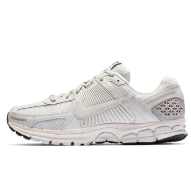 【NIKE】NIKE ZOOM VOMERO 5 S