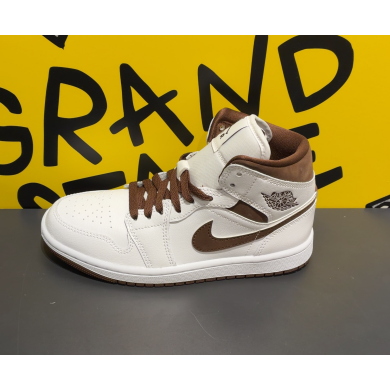 【NIKE】W AIR JORDAN 1 MID