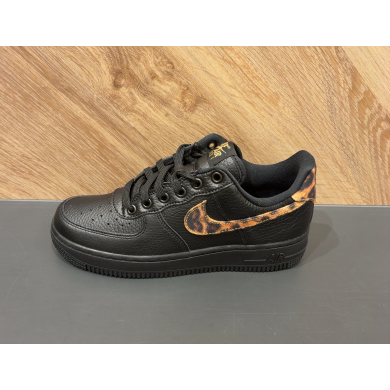 【NIKE】W AIR FORCE 1 '07 SE PRINT