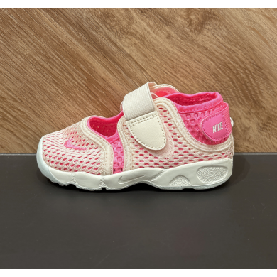 【NIKE】KFB5528