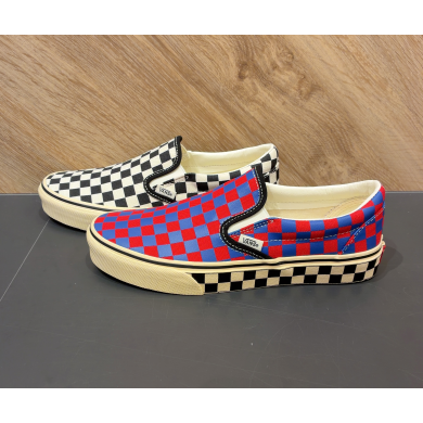 【VANS】CLASSIC SLIP-ON