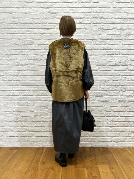ワンピ　×　Barbour ベスト　コーデ