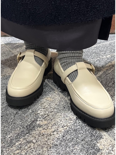 秋の大人カジュアル