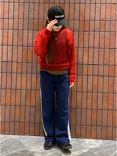 ニット×ベストコーデ