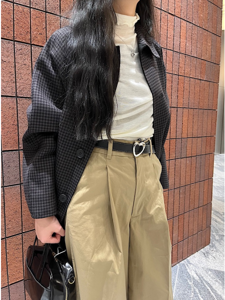 Prmary Navy Labelコーデ