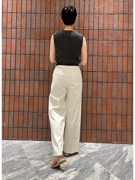 モノトーンコーデ