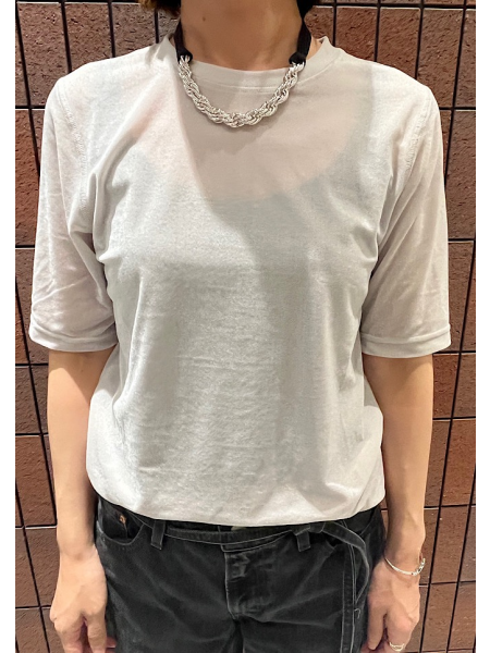 Levi'sブラックデニムコーデ