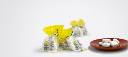【文明堂総本店　さざれ菊】