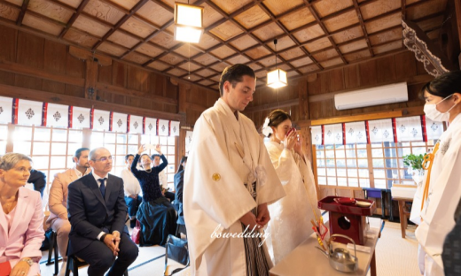 長崎の神社で身内だけでの結婚式をするには？流れや費用について